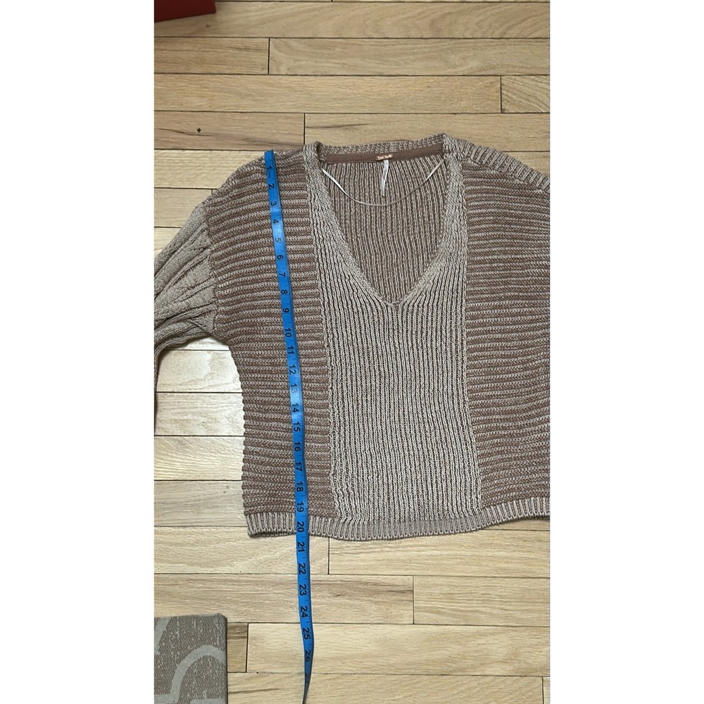 Free People‎ - Picture 11 of 12